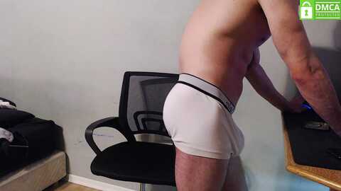 llectorboyl @ cam4 on 20240529