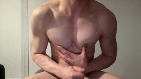 muscleguy7 @ cam4 on 20240530