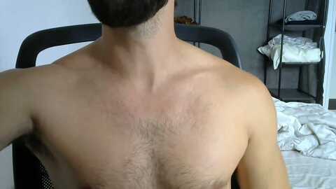 zoom_moi @ cam4 on 20240531