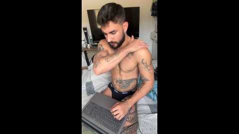 ikarus_ @ cam4 on 20240603