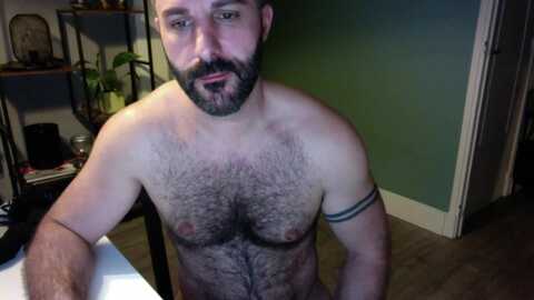 typetop31 @ cam4 on 20240604