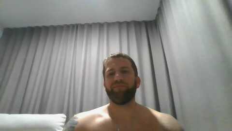 santibanton_ @ cam4 on 20240609