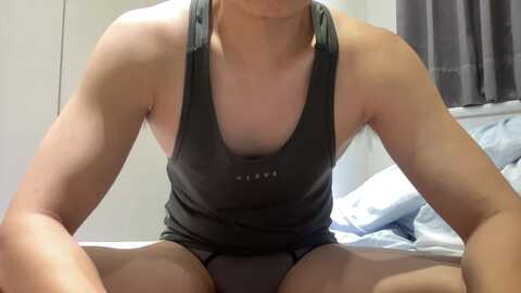 qqbobo @ cam4 on 20240610