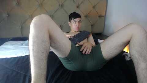 dark_jonas @ cam4 on 20240613