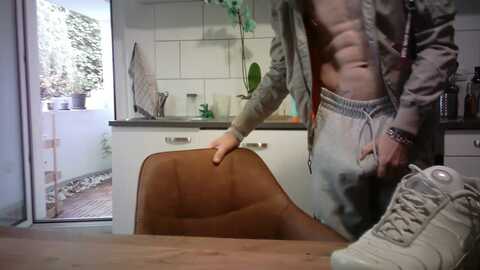 mrgeiz2512 @ cam4 on 20240613