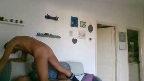 parejita2702 @ cam4 on 20240616