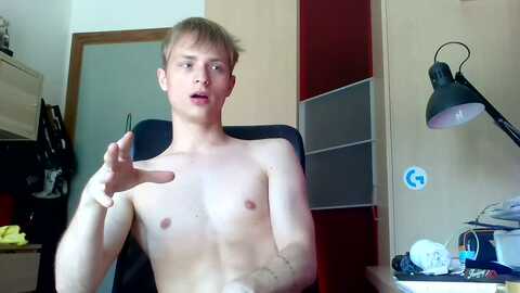 king_twink00 @ cam4 on 20240617