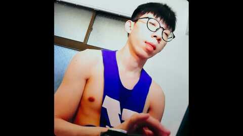 linchienchih @ cam4 on 20240617