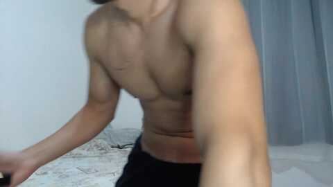 mllqtop @ cam4 on 20240617