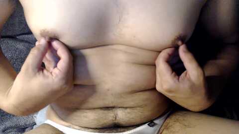 nipple_dude @ cam4 on 20240617