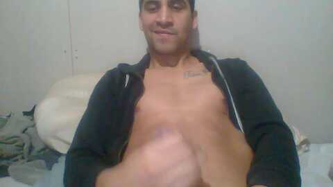 leoroom @ cam4 on 20240619