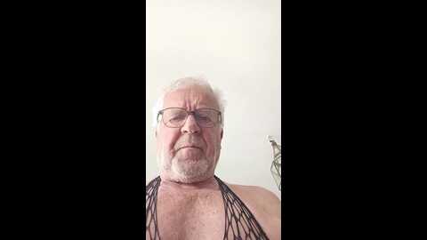 oldviceman @ cam4 on 20240620