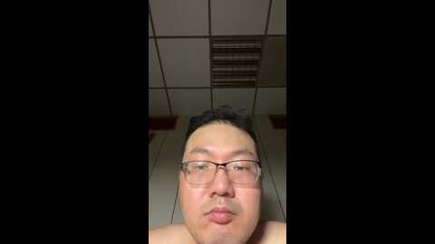 bigzhung @ cam4 on 20240622