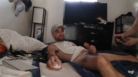 sircharles1 @ cam4 on 20240624