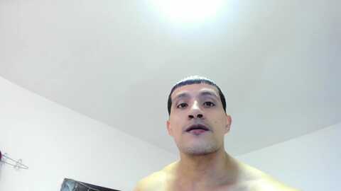 1logan @ cam4 on 20240625