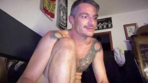 fistgrosculsduo @ cam4 on 20240625