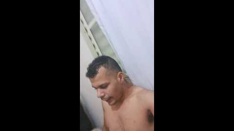 robertojunioro @ cam4 on 20240625