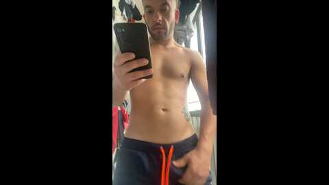 kevinbcn85 @ cam4 on 20240701