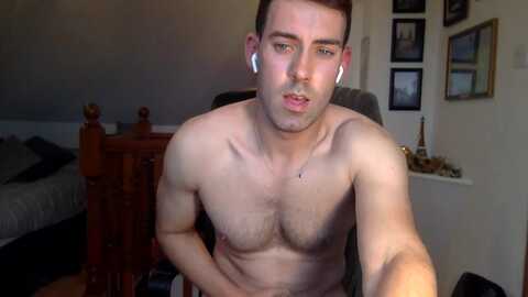 naughtyson5 @ cam4 on 20240701