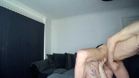 twotwinkhusband @ cam4 on 20240701