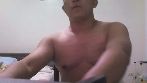 atom201 @ cam4 on 20240703