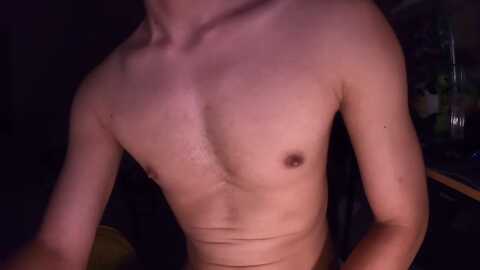 ioio032_xxx @ cam4 on 20240703