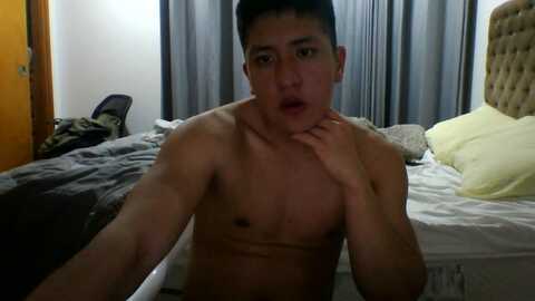 ulises21gabriel @ cam4 on 20240708