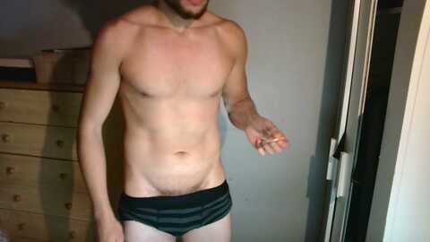 trembomante @ cam4 on 20240713