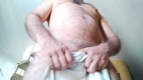 machobearhot @ cam4 on 20240720