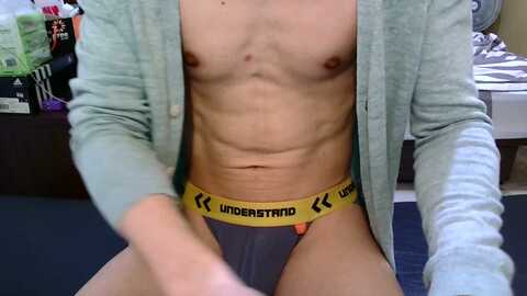 lucas106977 @ cam4 on 20240722