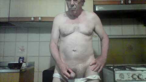 raviora66 @ cam4 on 20240724