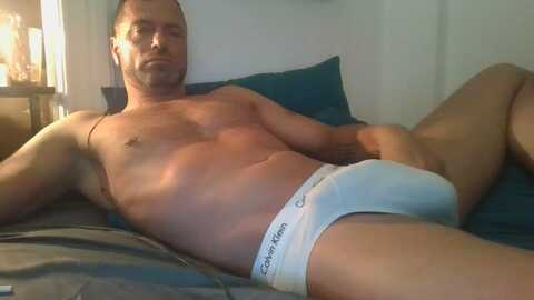 muscle_daddy75 @ cam4 on 20240731