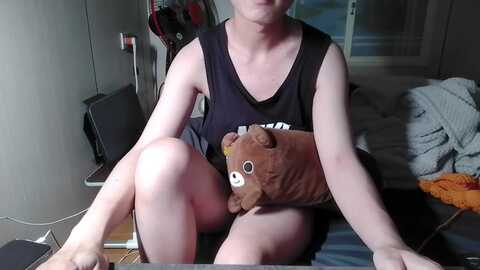 yuzl051 @ cam4 on 20240731