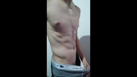 facu776 @ cam4 on 20240801