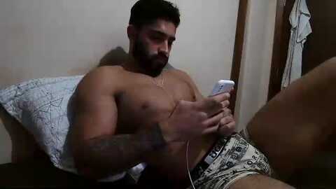 manfit_1 @ cam4 on 20240801