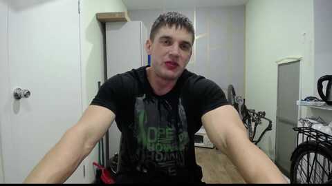 max_2323 @ cam4 on 20240802