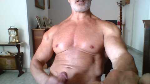 superbody70 @ cam4 on 20240802