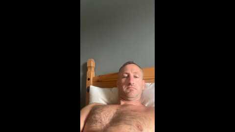 hungdave1984 @ cam4 on 20240803