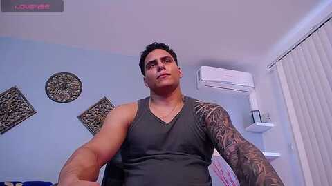 davidwade_ @ chaturbate on 20231221