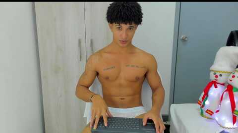 tiago_silvax @ chaturbate on 20231222