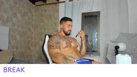 cristian_walker @ chaturbate on 20231226