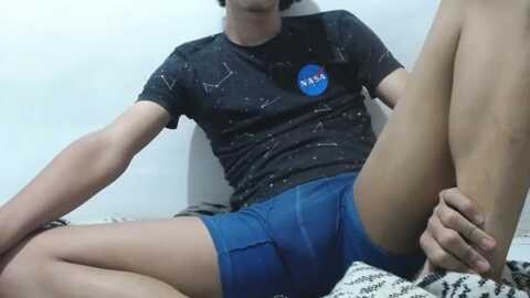 santiagoxxxtreme_ @ chaturbate on 20240104