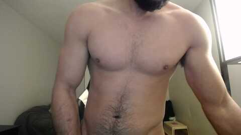 solidmuscle1992 @ chaturbate on 20240106