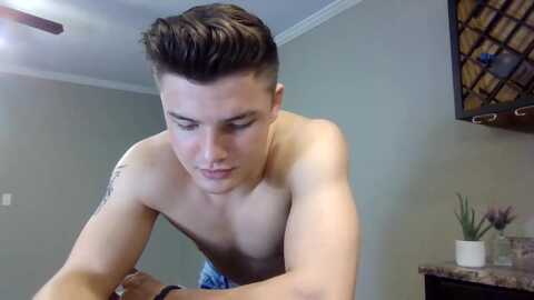 call_me_papi2 @ chaturbate on 20240112