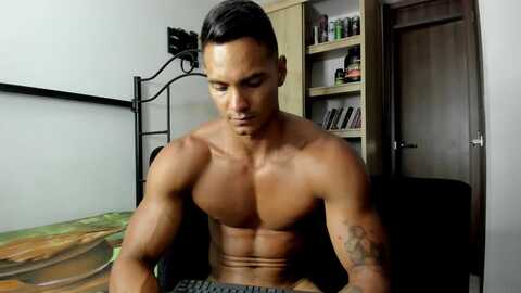 neotayson @ chaturbate on 20240114