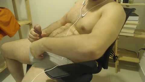 marcoteles2 @ chaturbate on 20240119