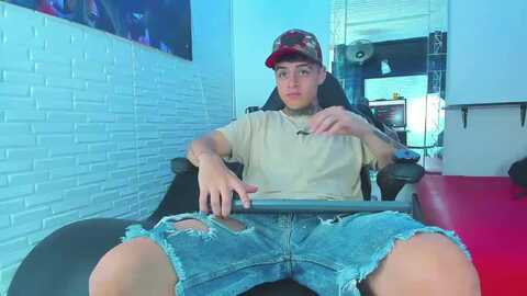 little_robick @ chaturbate on 20240123