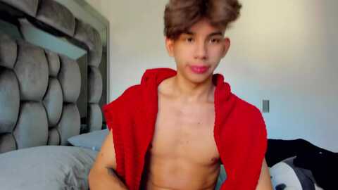 andrew_twink18 @ chaturbate on 20240211