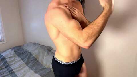 electricenzobolt @ chaturbate on 20240218