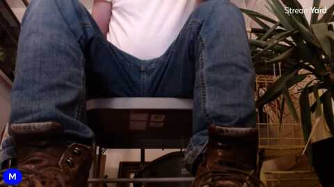 laidback_and_chill @ chaturbate on 20240221